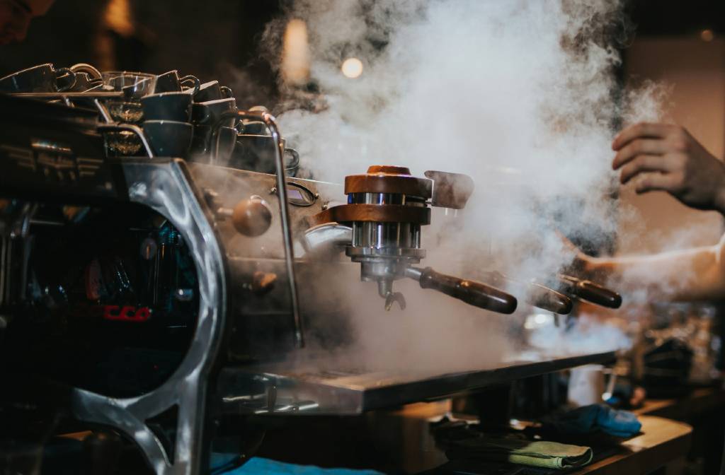 The Rich History of Espresso Machines: From Italian Ingenuity to Global Icon